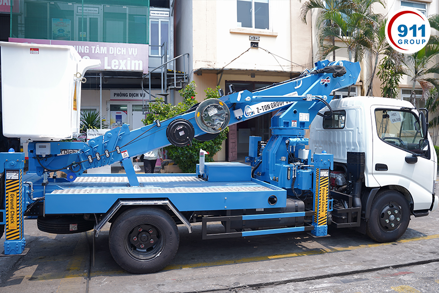 Xe cẩu nâng người Z-Ton