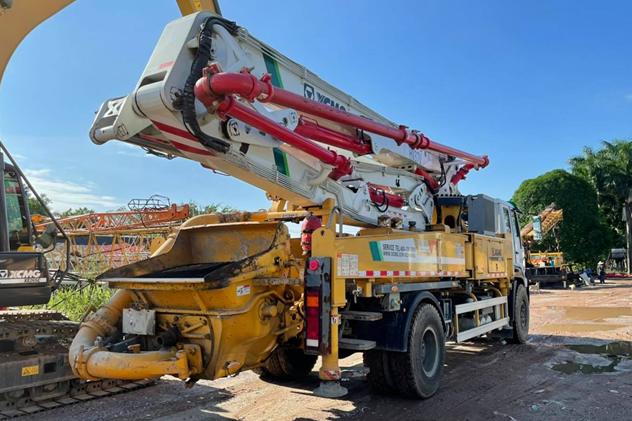 Hình ảnh xe bơm XCMG 37M - HB37V