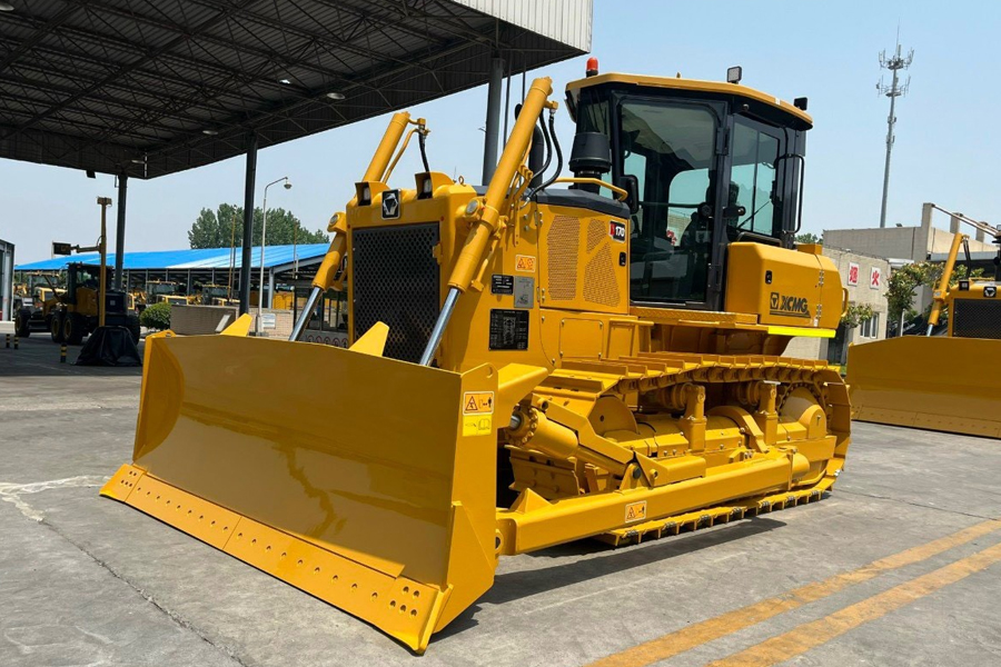 Xe ủi XCMG