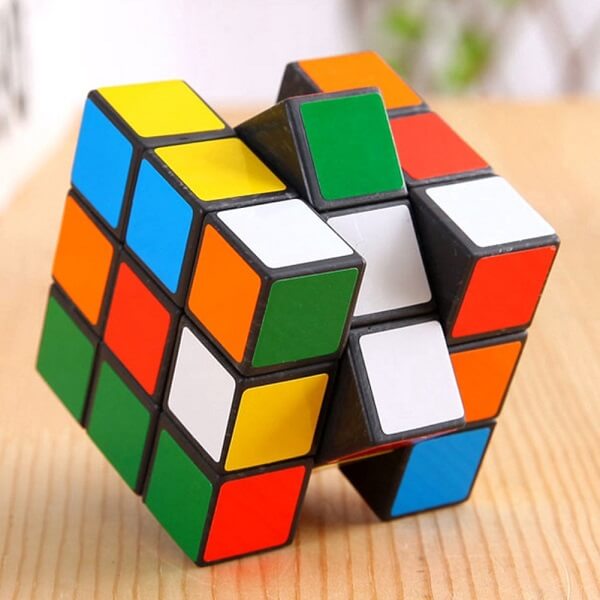Rubik - Đồ chơi trí tuệ cho bé gái