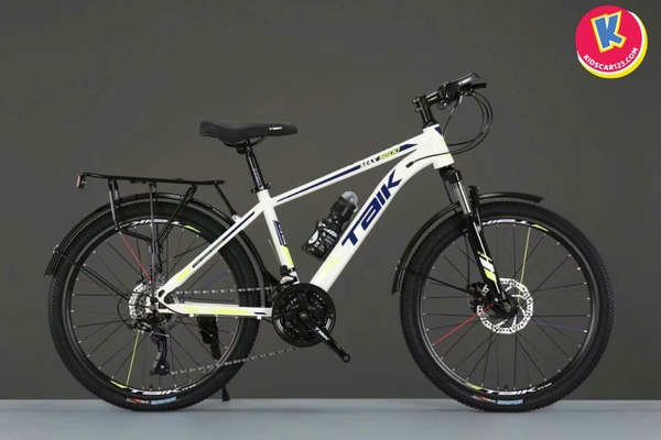 Xe đạp TALK TK-26 với bánh 26 inch chắc chắn, lý tưởng cho bé trai từ 150 cm trở lên
