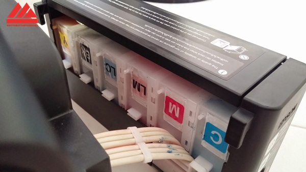 máy in phun màu Epson L1800