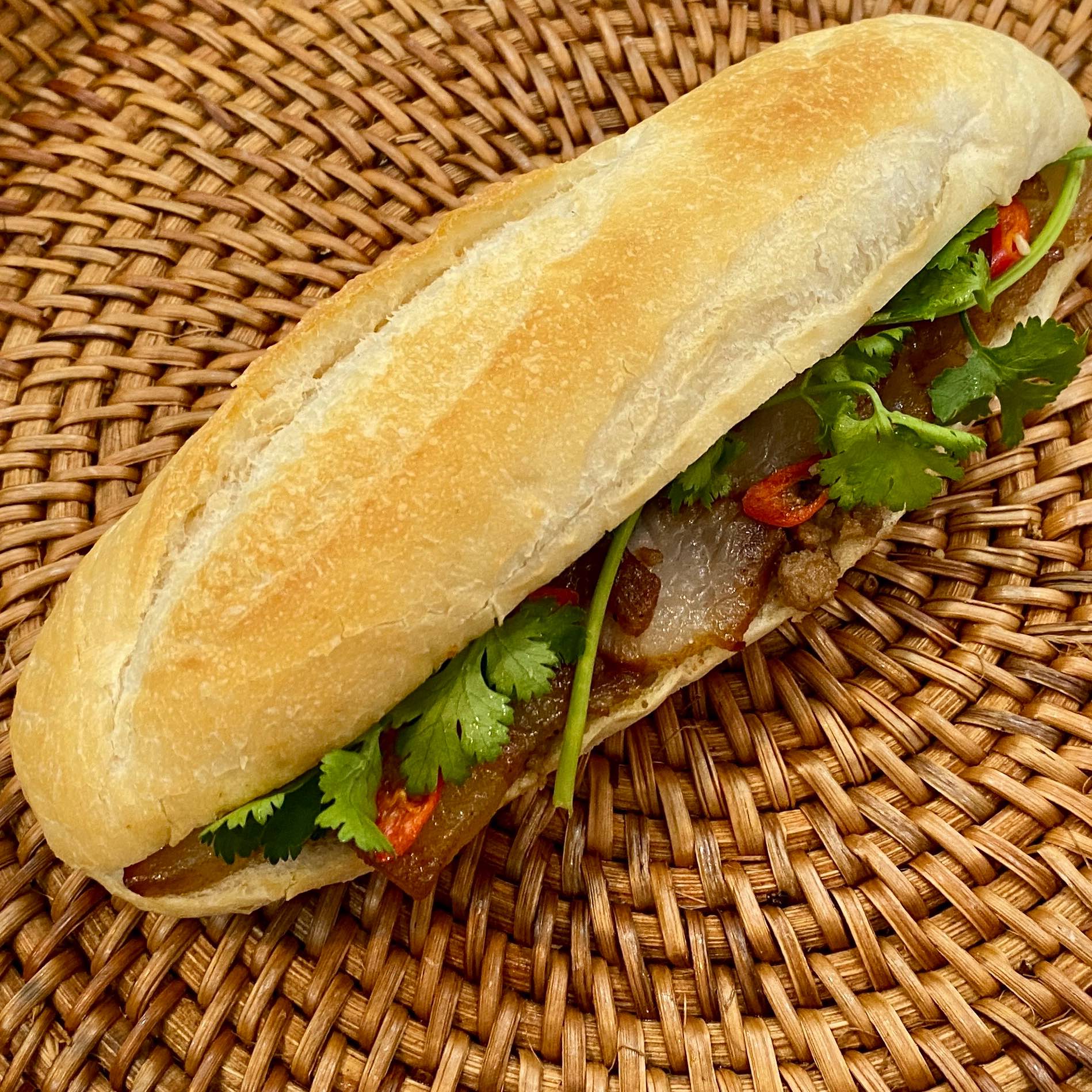bánh mì xá xíu