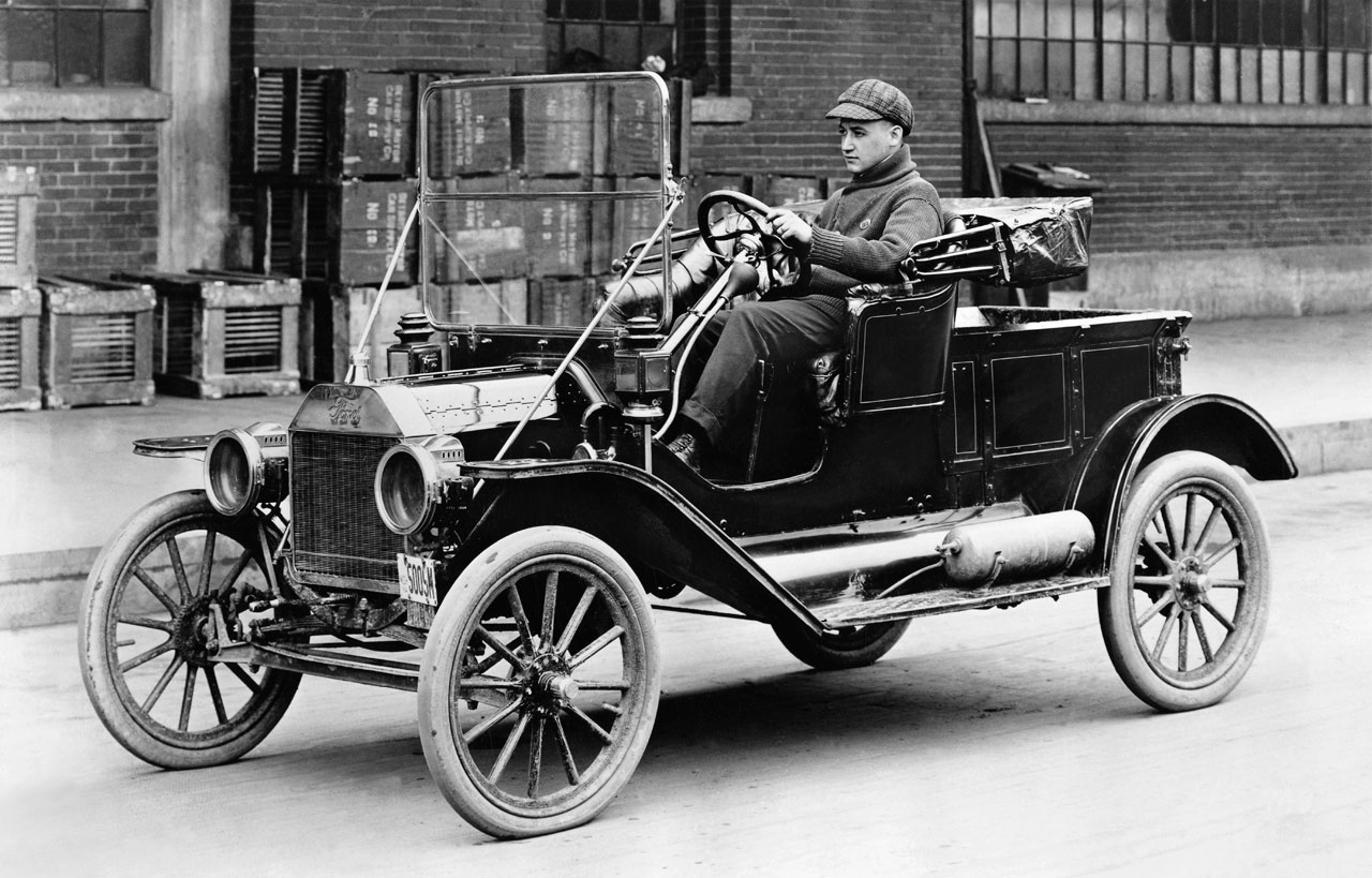 LỊCH SỬ HÃNG XE FORD LỊCH SỬ HÃNG XE FORD
