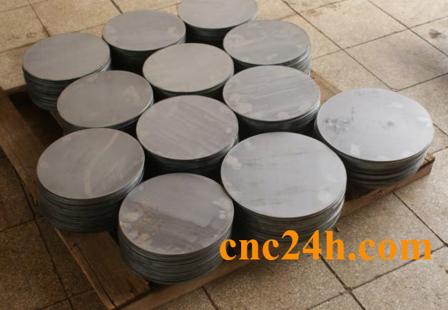 cắt bản mã giá rẻ