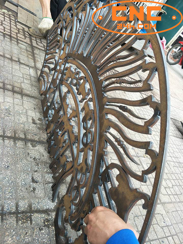 cắt sắt  mỹ thuật