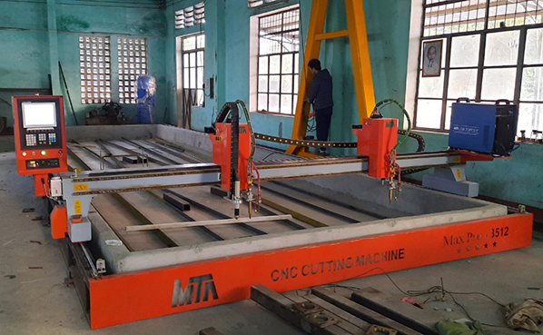 Giá máy cắt cnc plasma