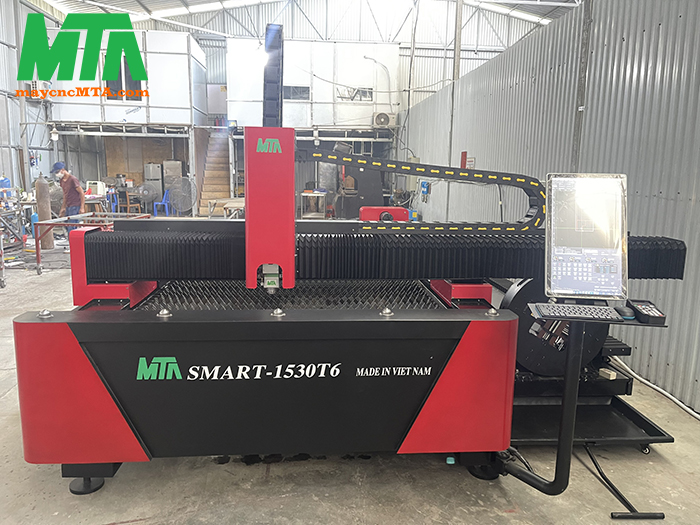 máy cắt cnc laser fiber