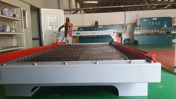 máy cắt cnc plasma