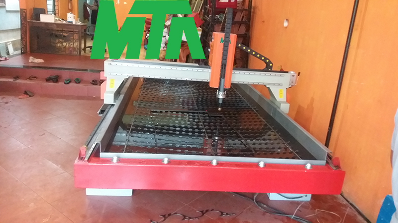 máy cắt cnc plasma gia lai