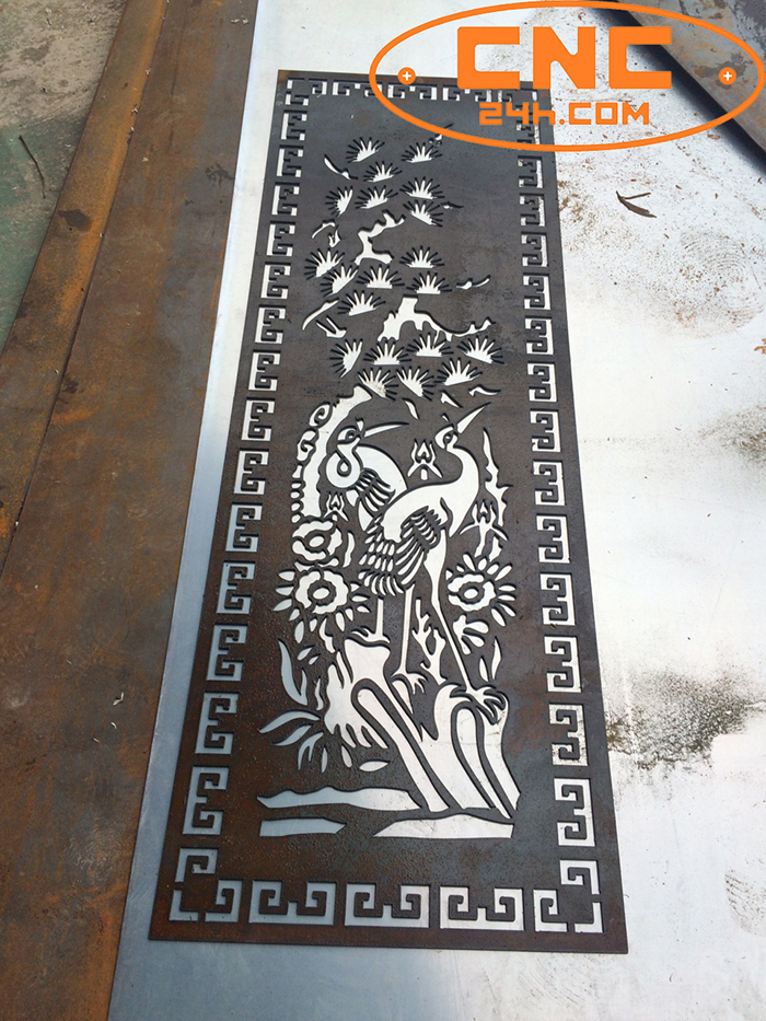 máy cắt kim loại cầu thang