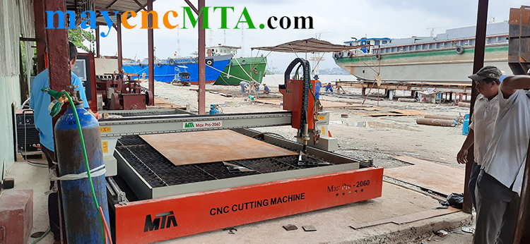 máy cắt plasma cnc