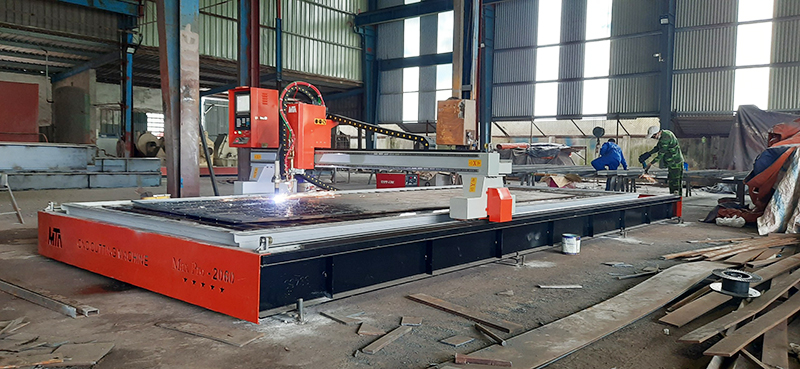 máy cắt plasma cnc cho các công ty cơ khí