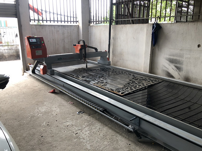 máy cắt plasma cnc