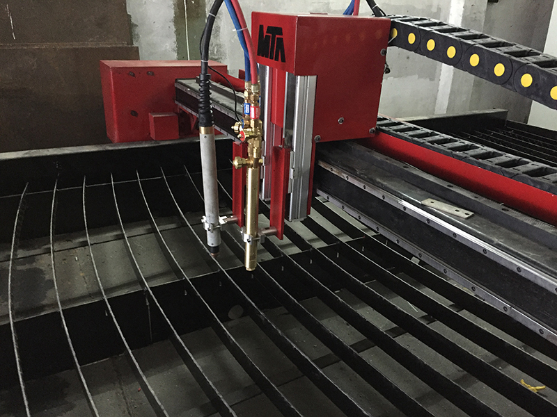 máy cắt plasma cnc