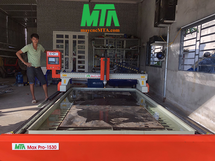 máy cắt Plasma CNC