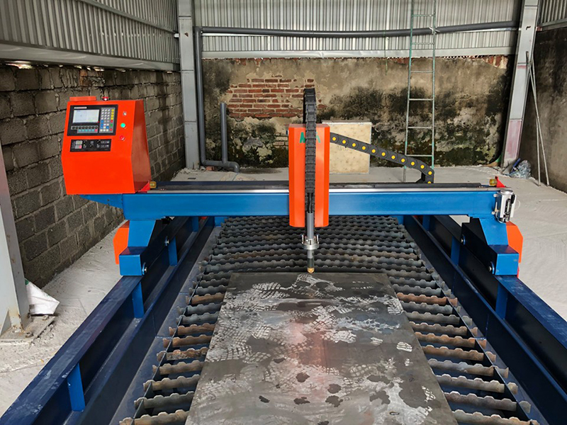 máy cắt plasma cnc tại vĩnh phúc