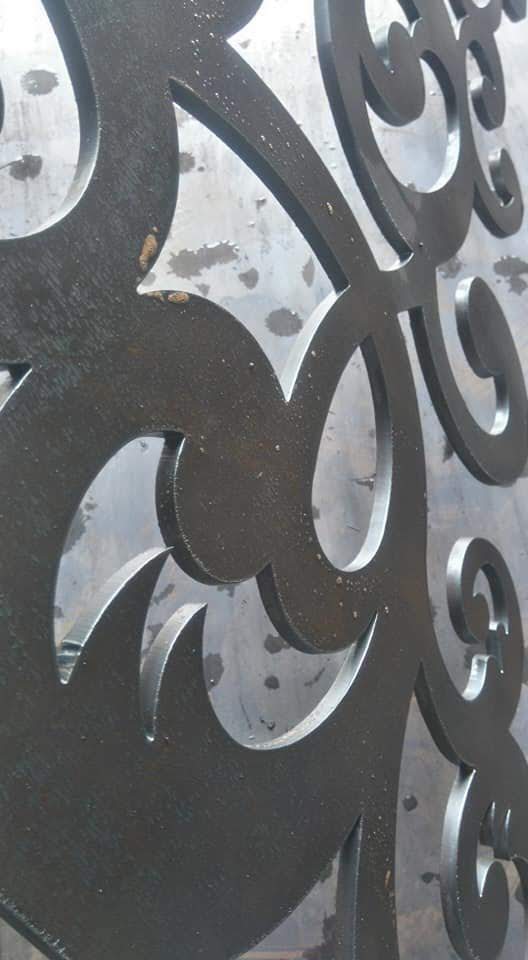 máy cnc cắt hoa văn sắt