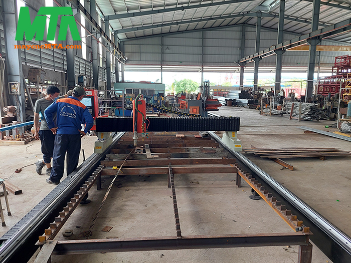 máy cnc plasma khổ lớn