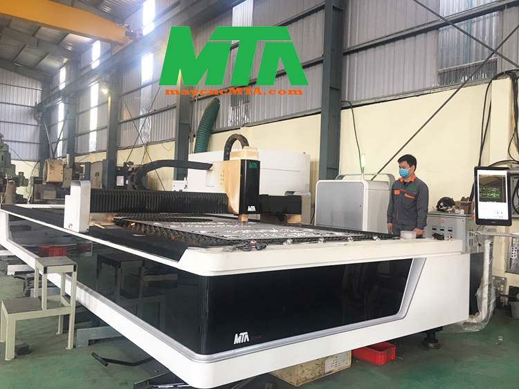 máy cnc laser