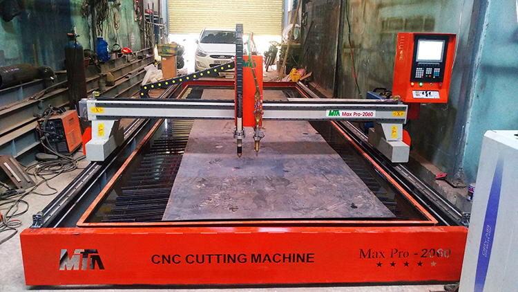 Máy cắt plasma cnc