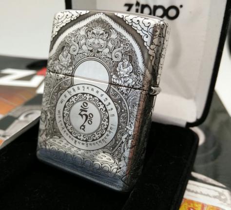  zippo bạc khối