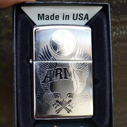 zippo khắc huy hiệu Mỹ đại bàng Army