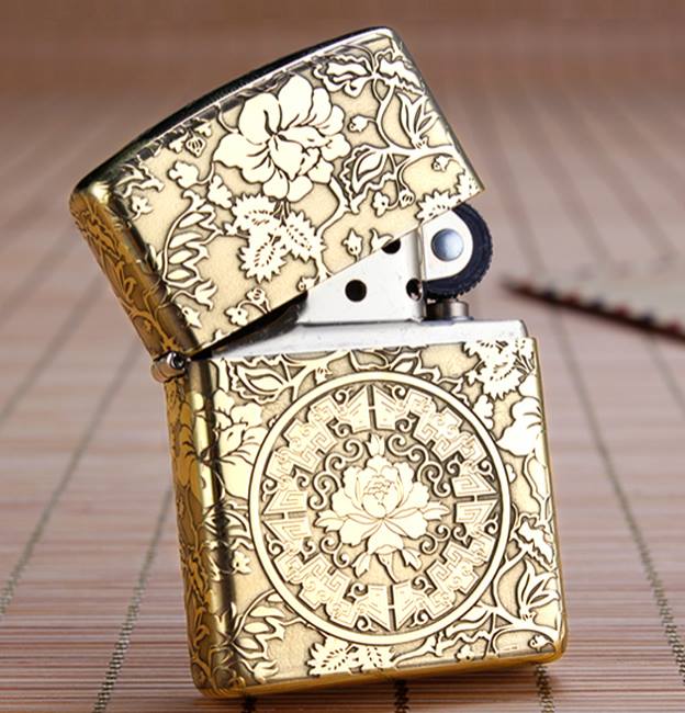 Zippo Armor hoa mẫu đơn đồng vỏ dày