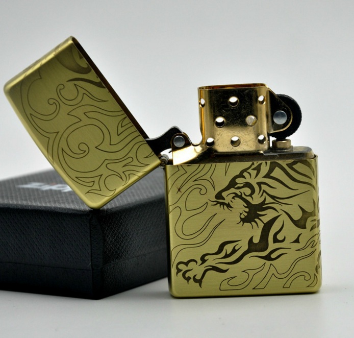 hộp quẹt zippo