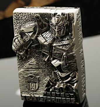 Zippo robot transformer