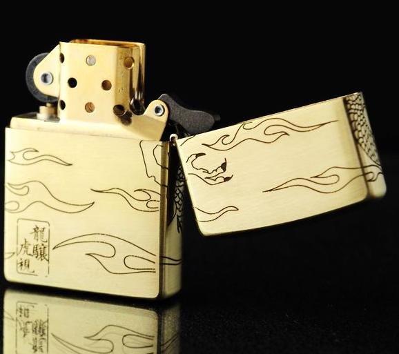 zippo Nhat khac rong quan quanh 