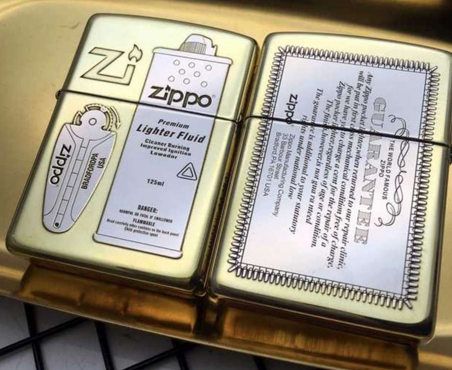 Những mẫu Zippo dùng chính cấu tạo, phụ kiện của hãng làm thiết kế