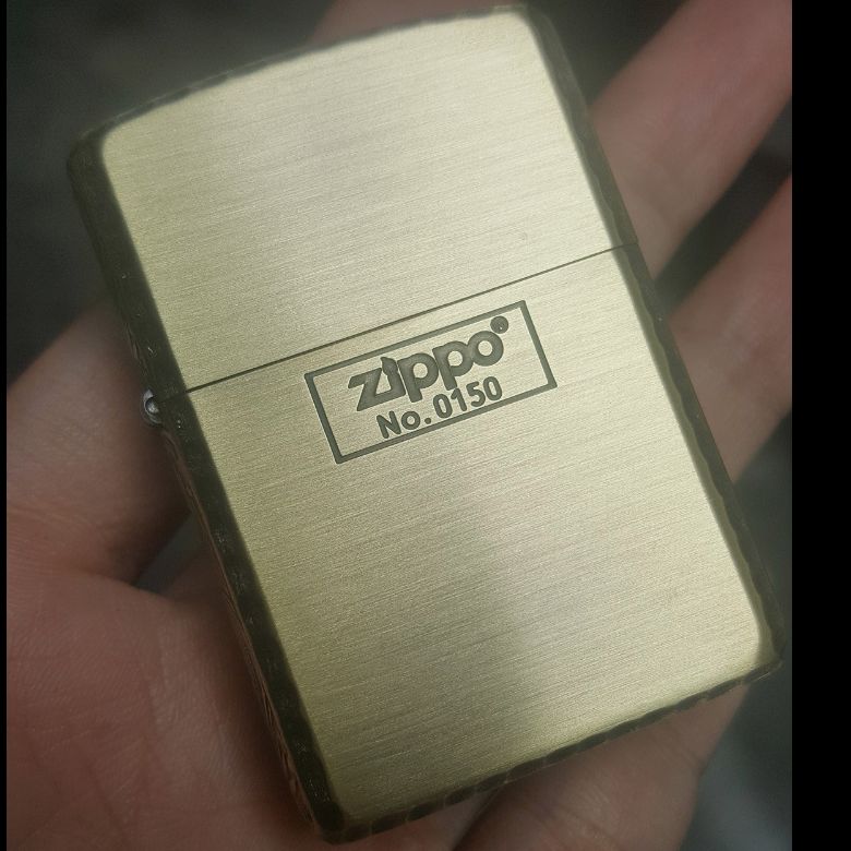 bật lửa zippo đồng khối