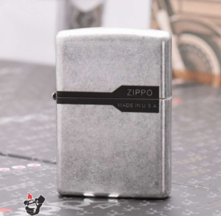 zippo hở xăng