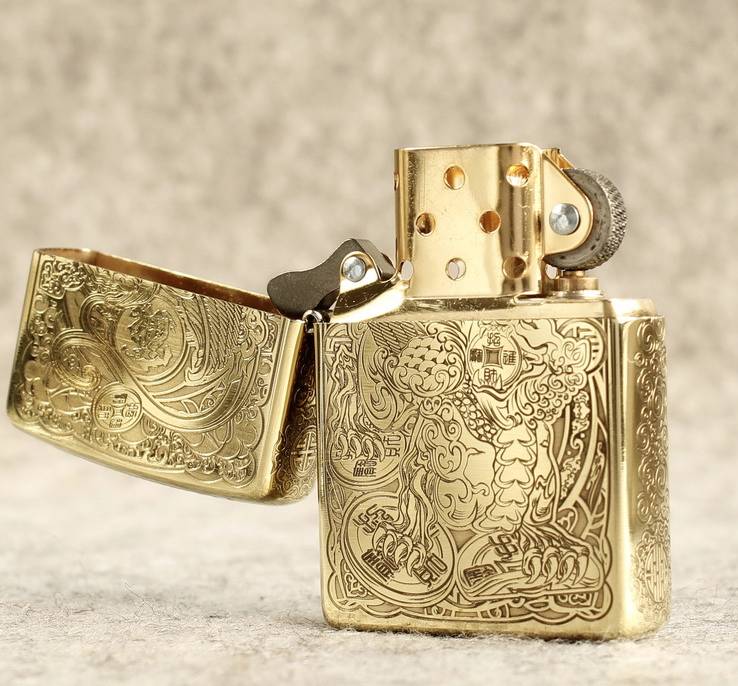 zippo kỳ lân chính hãng Mỹ 1