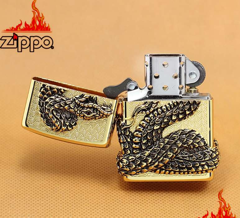 máy lửa zippo rắn nổi mạ vàng