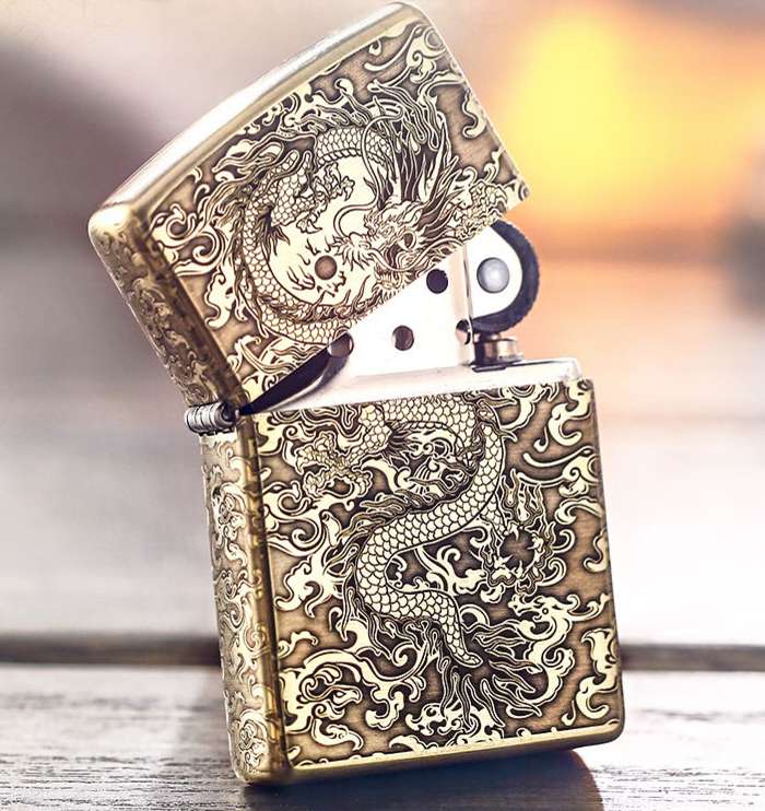 bật lửa zippo rồng phun châu