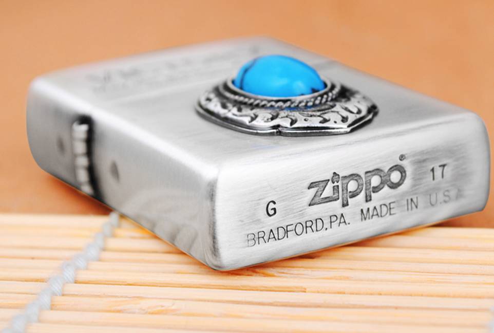 bật lửa Zippo VICTORY chiến thắng