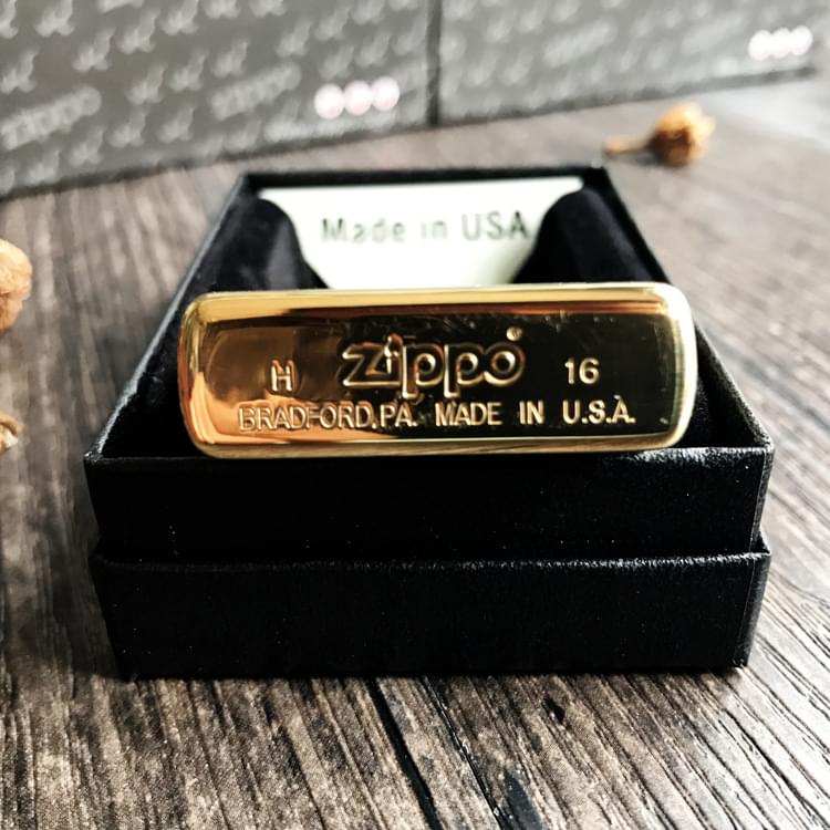 mộc đáy zippo