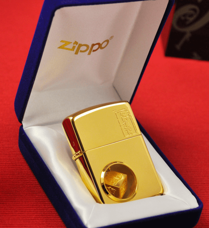 Zippo mạ vàng 24k