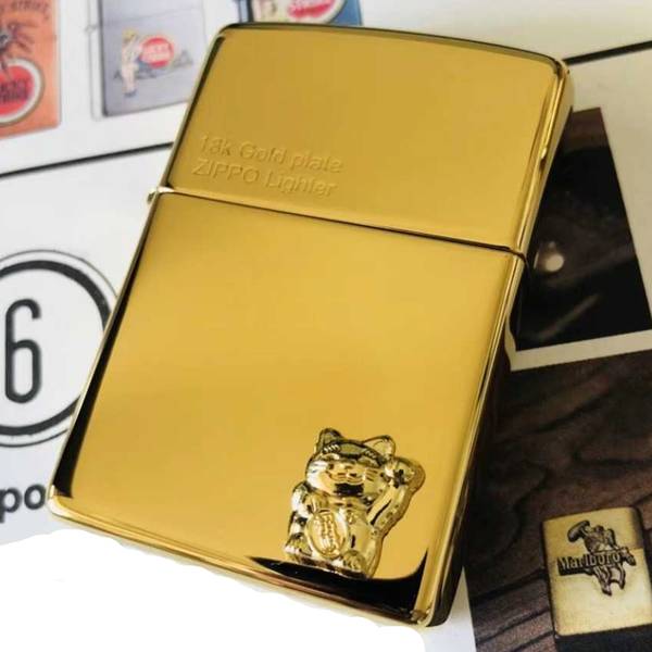 Zippo 18k mạ vàng mẫu heo hay mèo Nhật