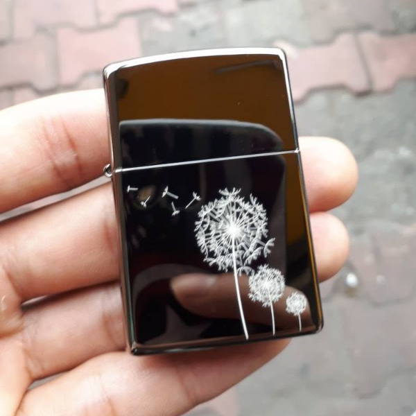 zippo bồ công anh của mỹ