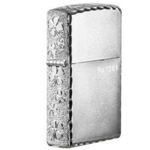 zippo cỏ 4 lá