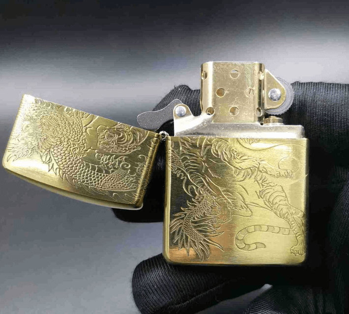 Zippo rồng hổ giới hạn ruột