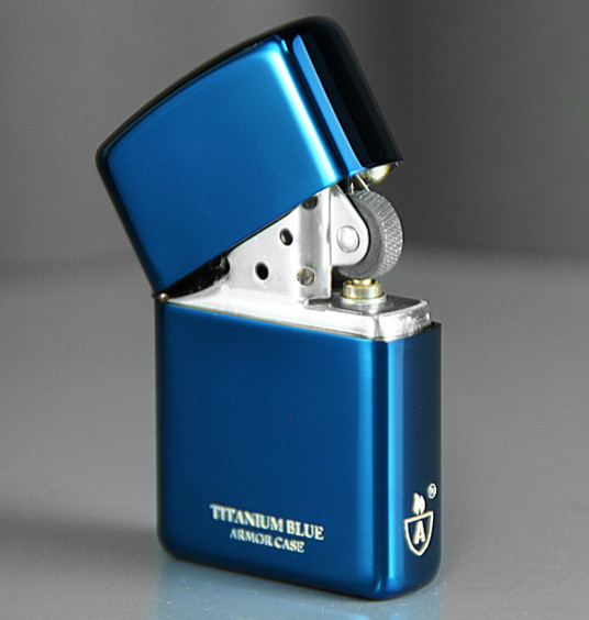 Zippo Titanium Blue Armor đẹp