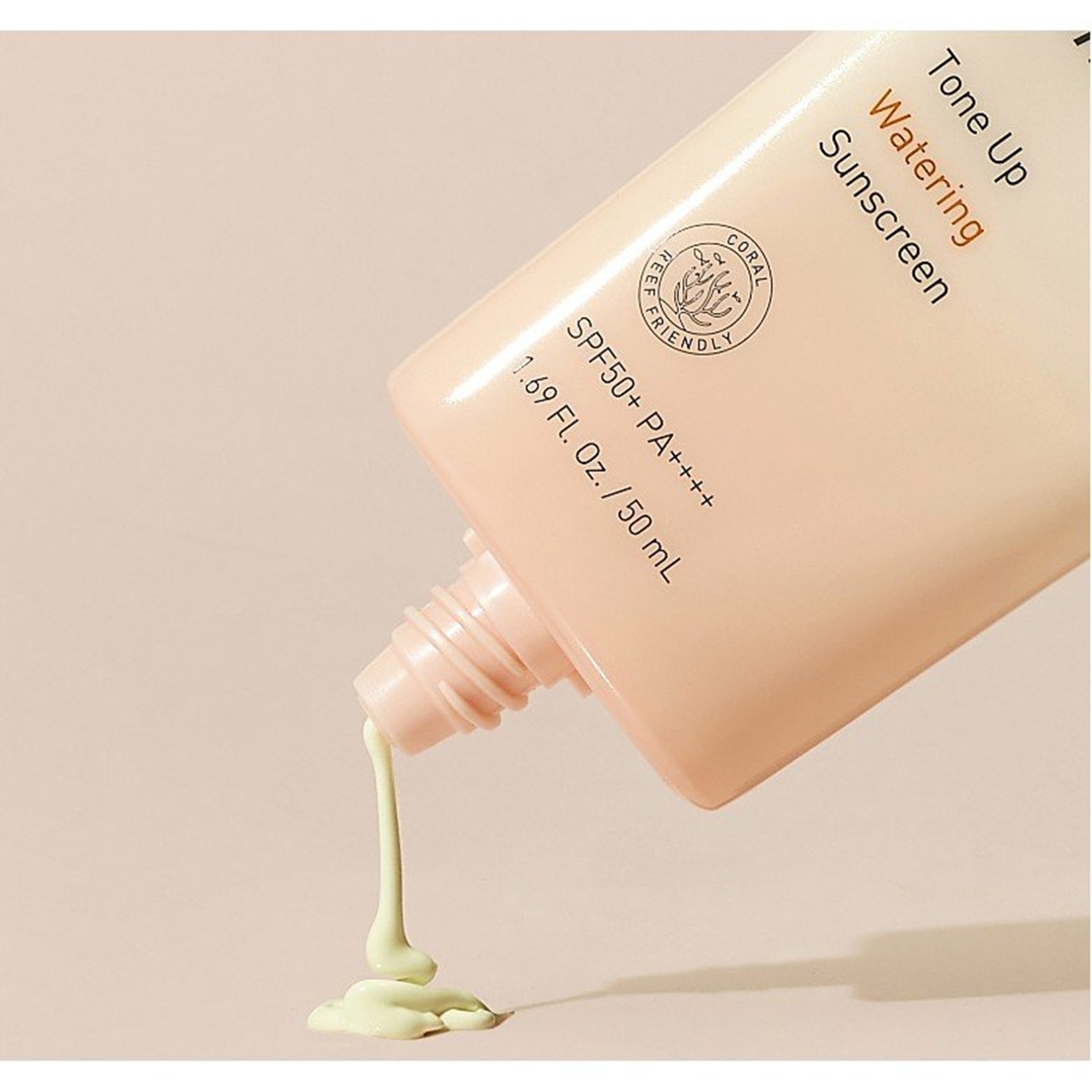 Kem chống nắng dưỡng ẩm nâng tone da  - Innisfree  Watery Tone Up Watering Sunscreen SPF50 + PA++++