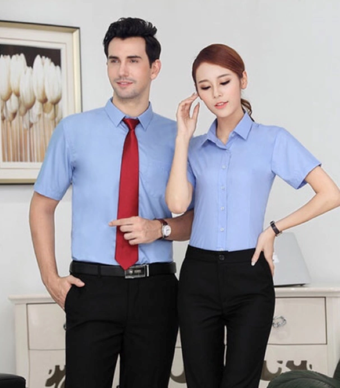 Áo sơ mi công sở thể hiện sự trang trọng, chuyên nghiệp.