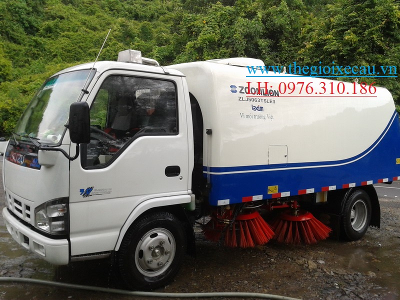 Xe quét đường- Xe quét đường Zoomlion 4 khối