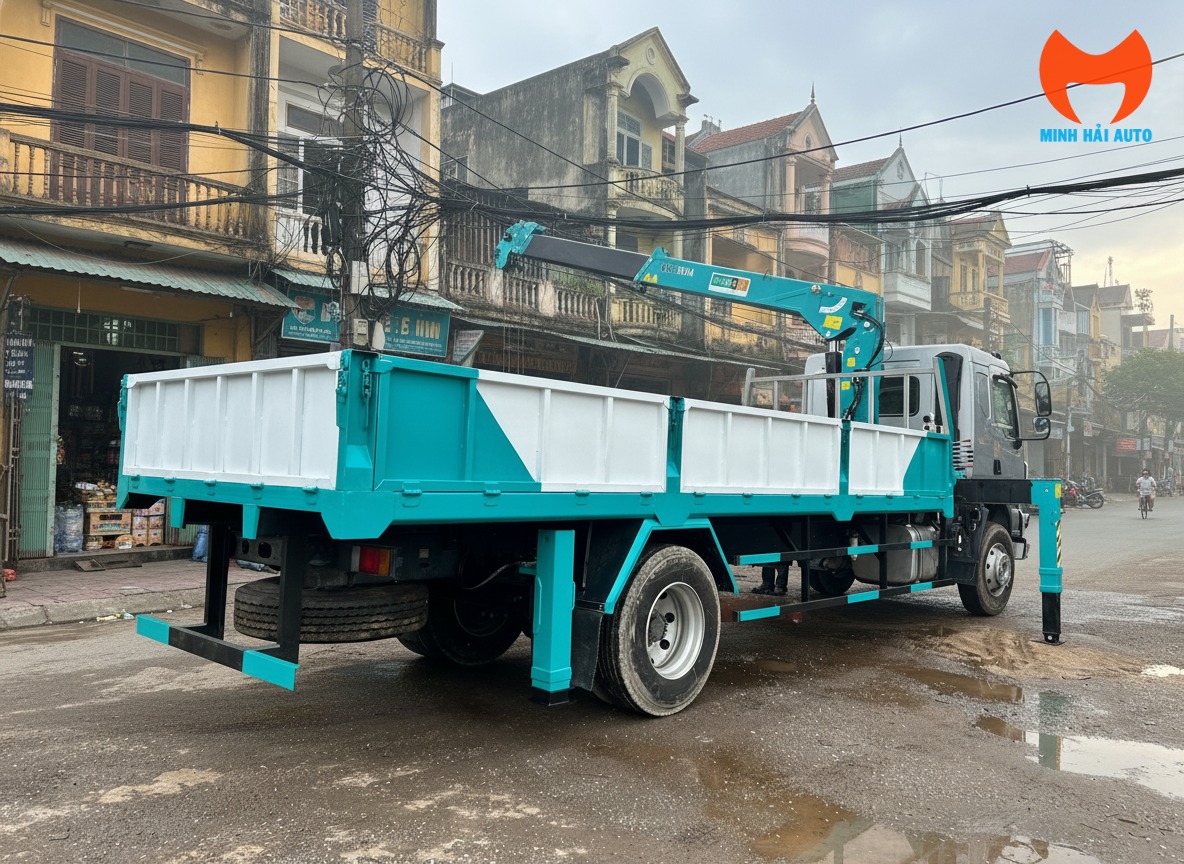 Bán cẩu 5 tấn Hyundai HLC-5014 lắp trên xe nền Dongfeng