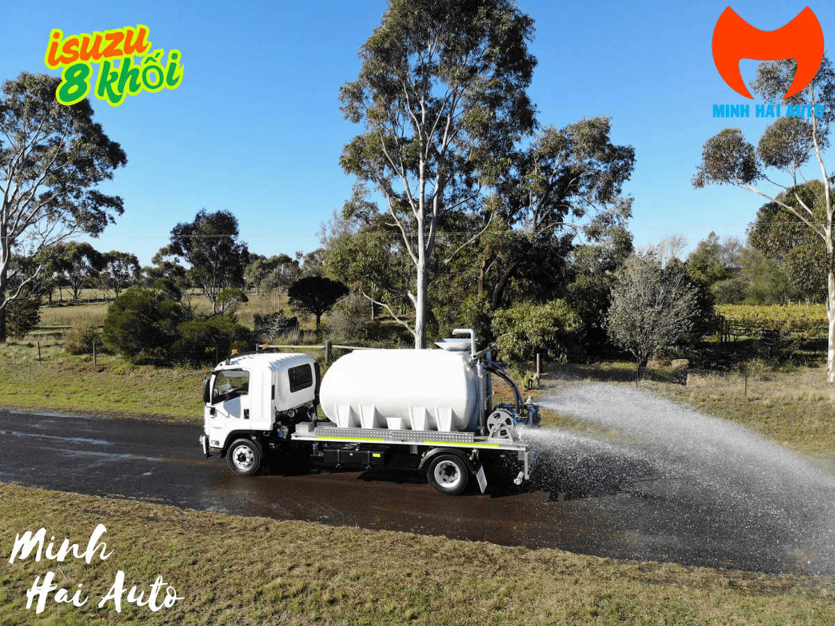 XE PHUN NƯỚC RỬA ĐƯỜNG 8 KHỐI ISUZU